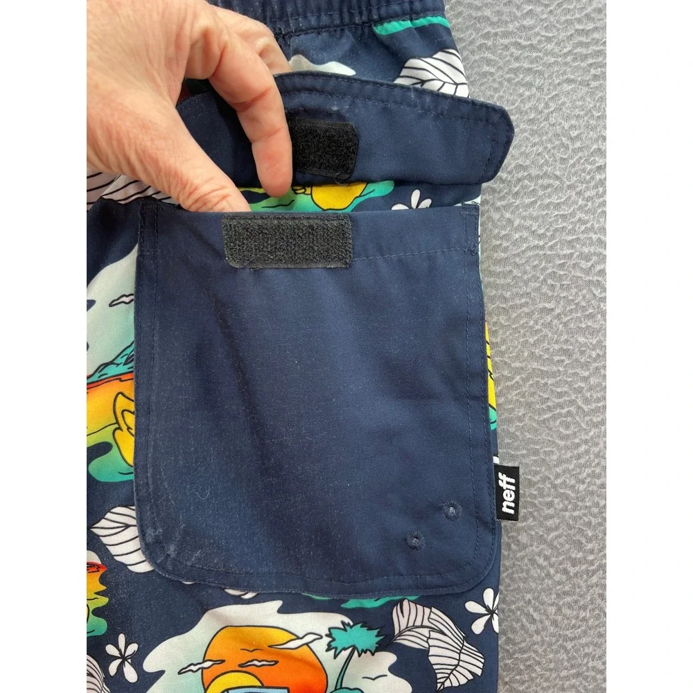 Neff Swim Trunks Size Medium Mens Tropical Duck Print Board Shorts Navy Blue